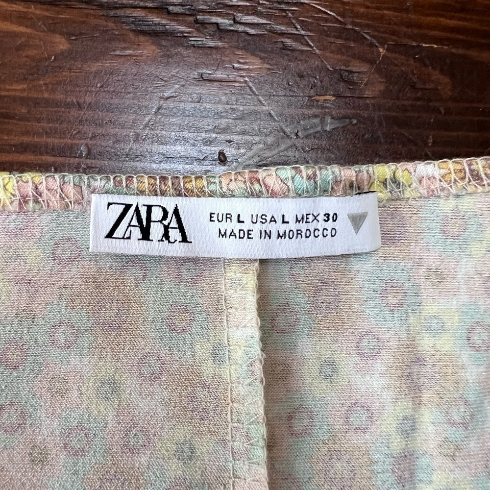 ZARA Satin Effect Floral Dress Pristine condition Size Large - Picture 8 of 11